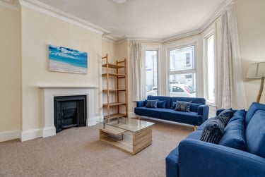 5 bed house, Mildmay Street, North hill, Plymouth, PL48NE - Image 2